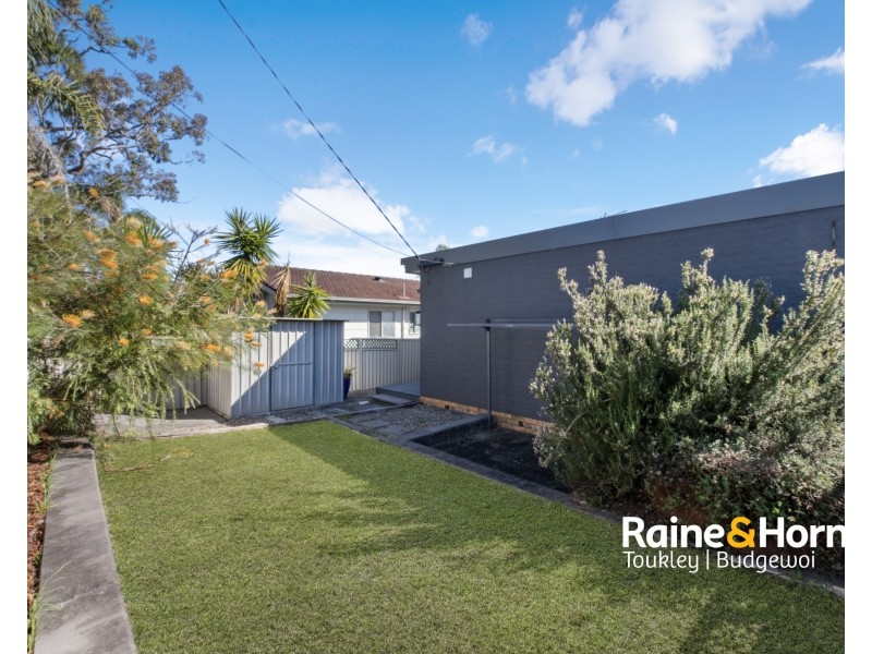 48 McKellar Boulevard, Blue Haven NSW 2262