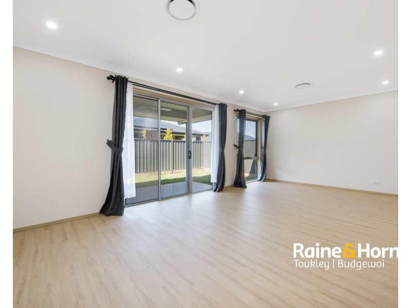 40B Botham Street, Cameron Park NSW 2285