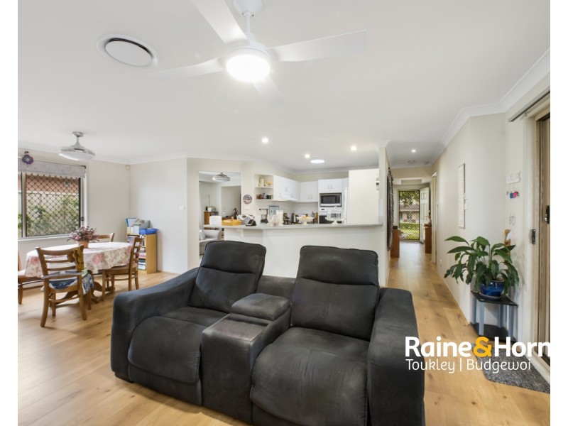 73 Skyhawk Avenue, Hamlyn Terrace NSW 2259