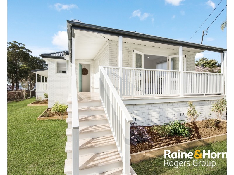 2C Seventh Avenue, Toukley NSW 2263