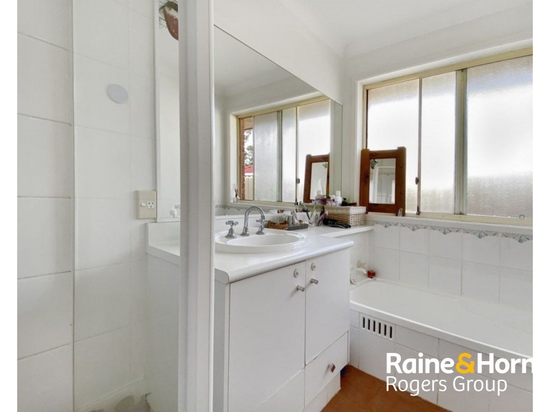 44 Rosella Circuit, Blue Haven NSW 2262