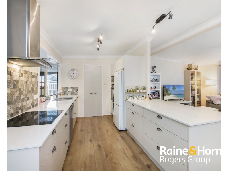 76/25 Mulloway Road, Chain Valley Bay NSW 2259