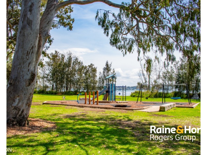 23 Andrew Road, Valentine NSW 2280