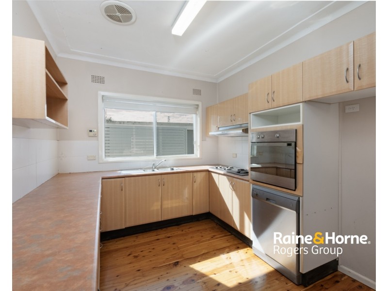 132 Birdwood Drive, Blue Haven NSW 2262