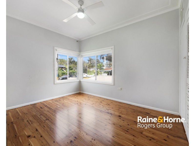 132 Birdwood Drive, Blue Haven NSW 2262
