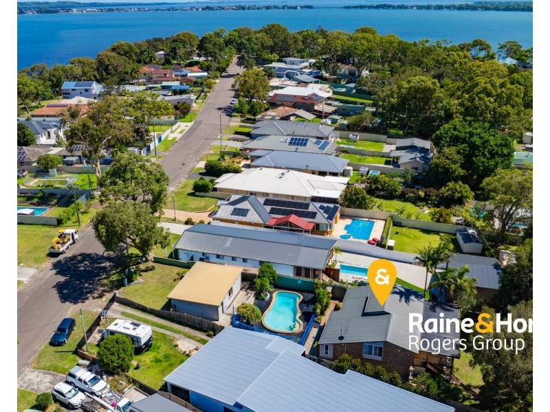 75 Buff Point Avenue, Buff Point NSW 2262