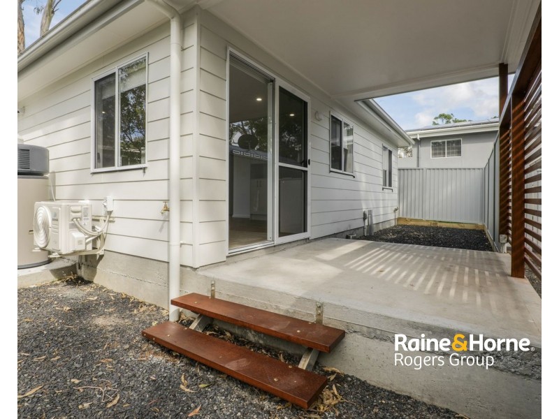 4a Lakeshore Avenue, Kingfisher Shores NSW 2259
