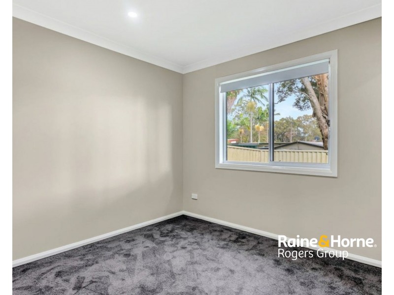 11A Norah Ave, Charmhaven NSW 2263