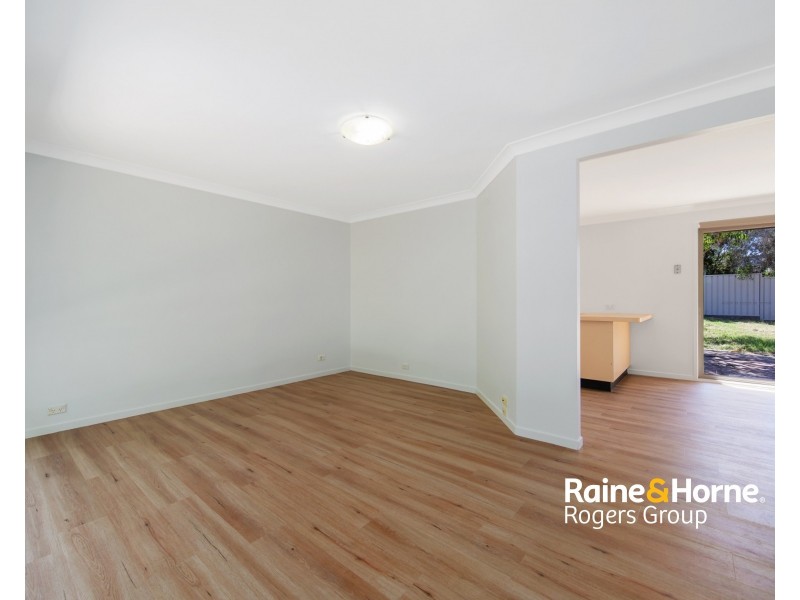 18 Kowandi Close, Buff Point NSW 2262