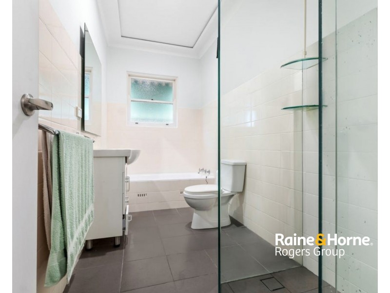 22 Wallis Avenue, Canton Beach NSW 2263