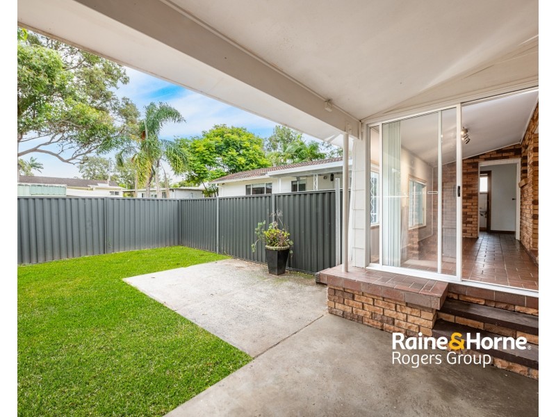 18 Sunrise Avenue, Budgewoi NSW 2262