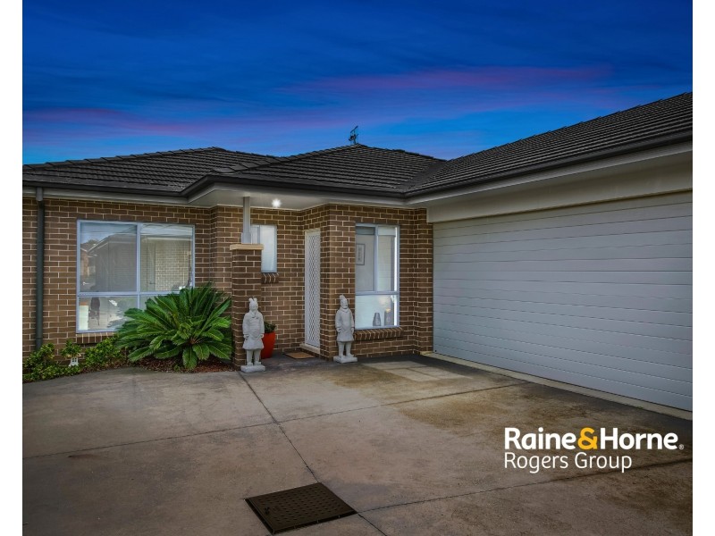 3/2 Holmes Avenue, Toukley NSW 2263