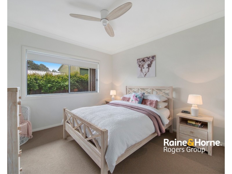 3/2 Holmes Avenue, Toukley NSW 2263