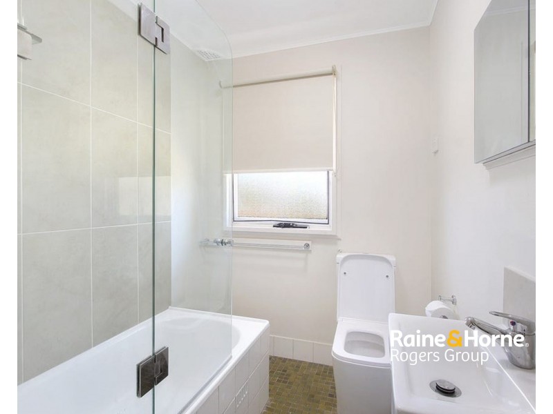 61 Gorokan Drive, Lake Haven NSW 2263