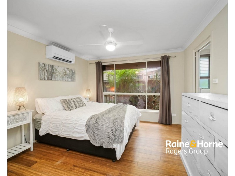 40 Barrington Drive, Woongarrah NSW 2259