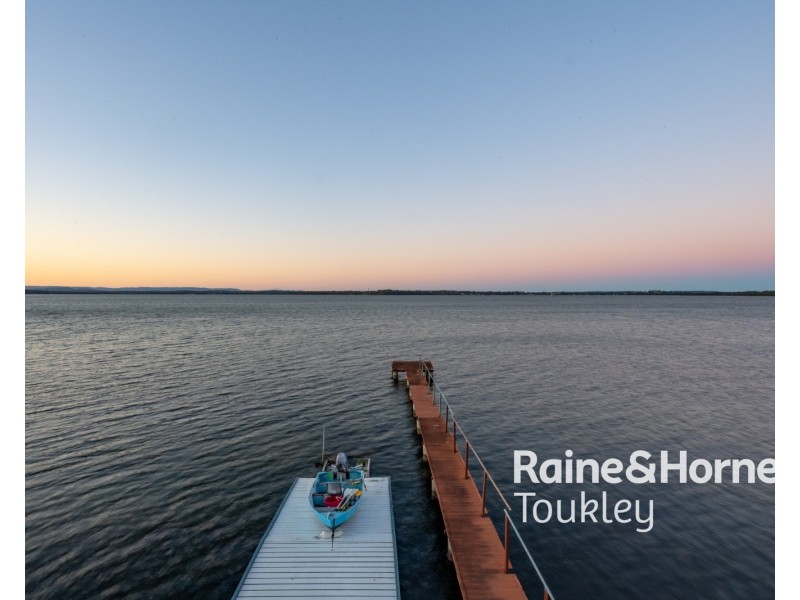 124 Main Road, Toukley NSW 2263
