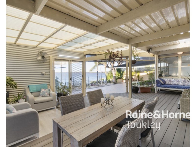 124 Main Road, Toukley NSW 2263