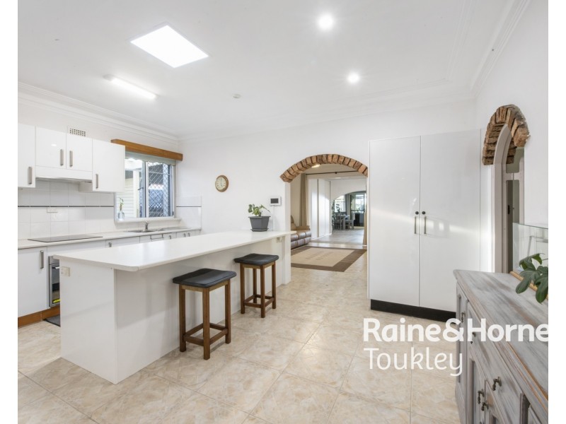 124 Main Road, Toukley NSW 2263