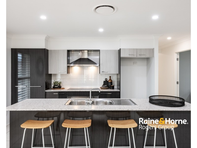 11 Mornington Circuit, Gwandalan NSW 2259
