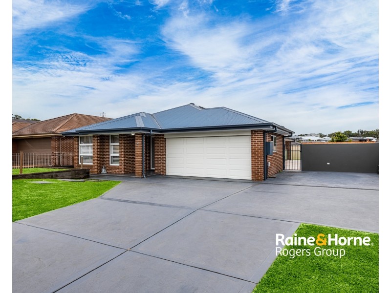 11 Mornington Circuit, Gwandalan NSW 2259