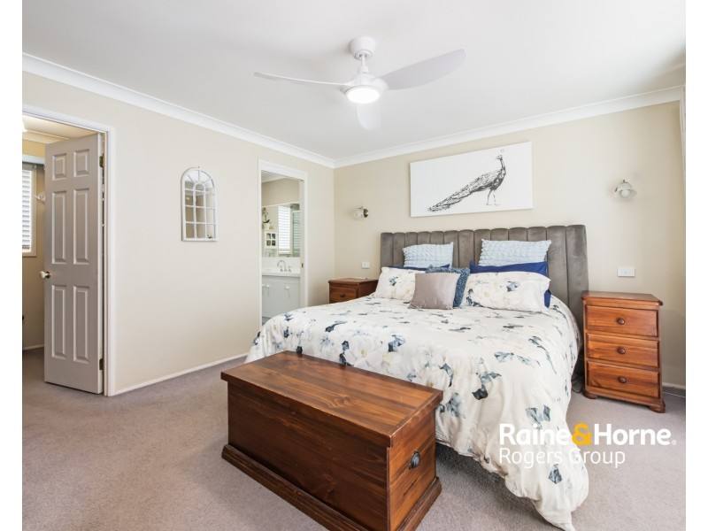 6 Lemon Gum Circuit, Blue Haven NSW 2262