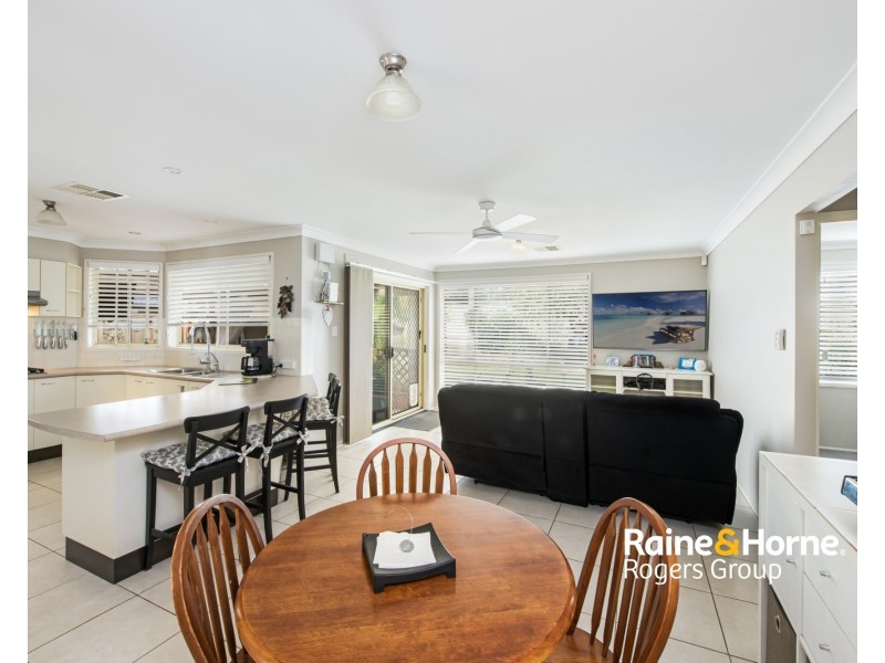 6 Lemon Gum Circuit, Blue Haven NSW 2262