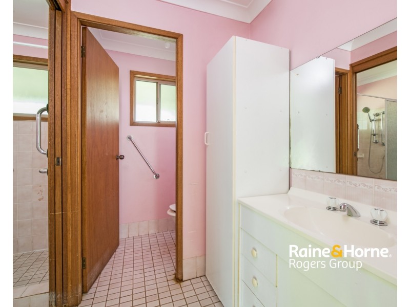 121 Delia Avenue, Halekulani NSW 2262