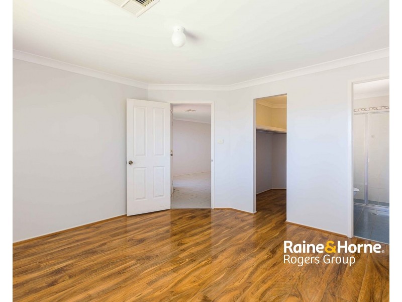 11 Farrier Crescent, Hamlyn Terrace NSW 2259
