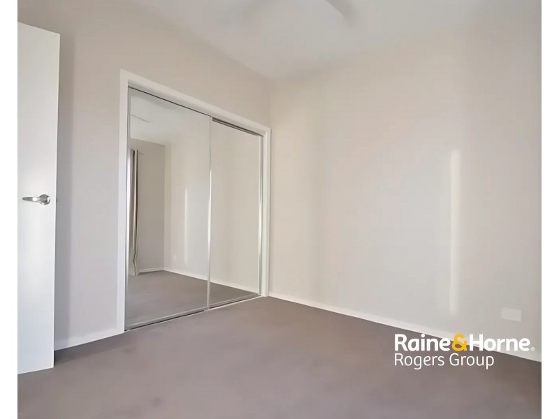 33a Goobarabah Ave, Lake Haven NSW 2263