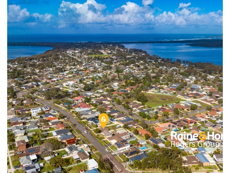 14 Lukela Avenue, Budgewoi NSW 2262