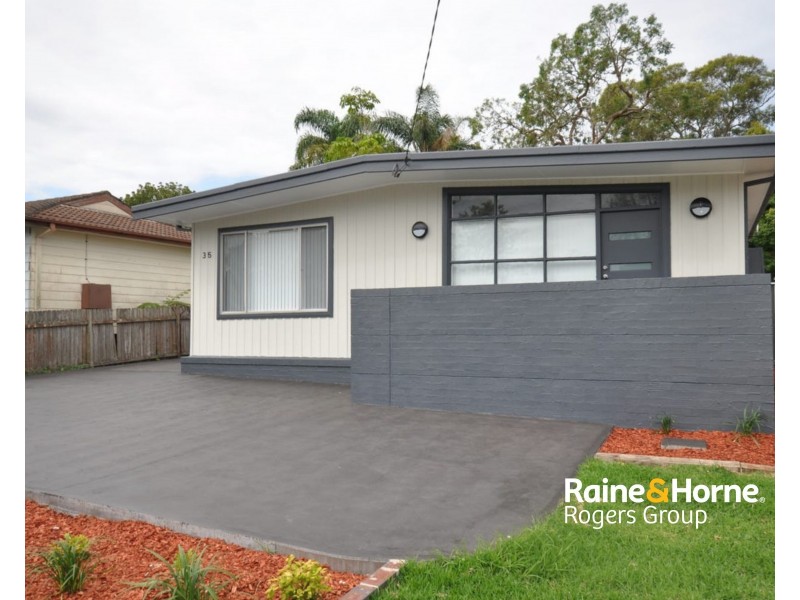 1/35 Manoa Road, Budgewoi NSW 2262