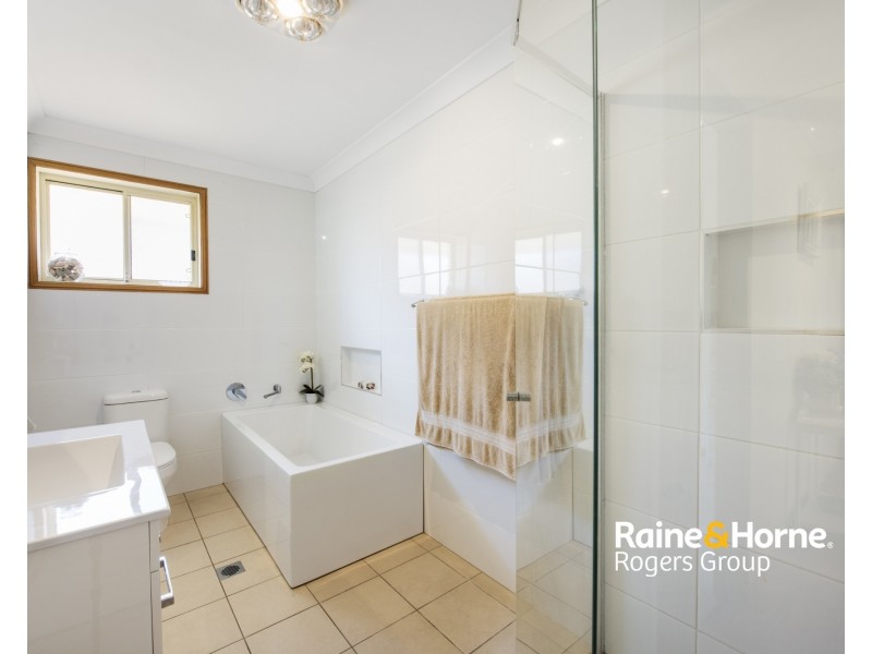 11 Maneela Road, Buff Point NSW 2262