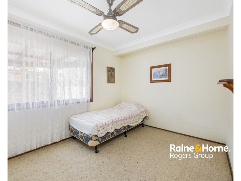 3 Victoria Avenue, Toukley NSW 2263