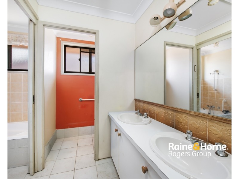 20 Scenic Drive, Budgewoi NSW 2262