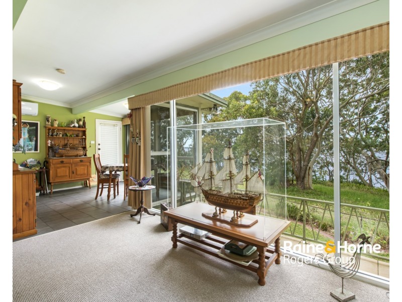 123 Sunrise Avenue, Halekulani NSW 2262