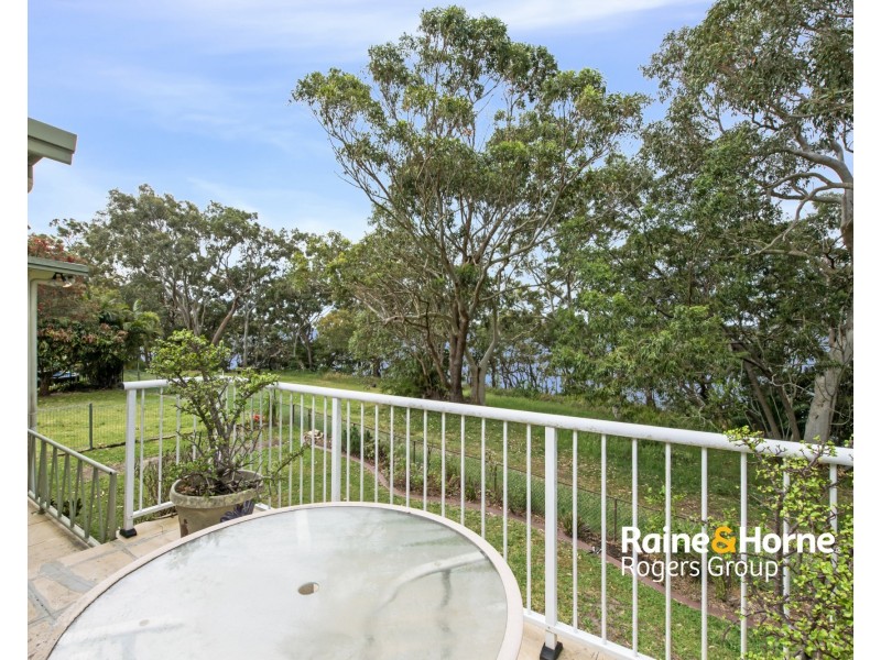 123 Sunrise Avenue, Halekulani NSW 2262