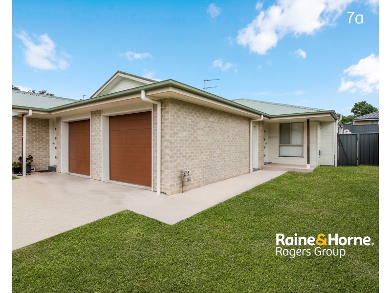 7 & 7a Maddie Street, Bonnells Bay NSW 2264
