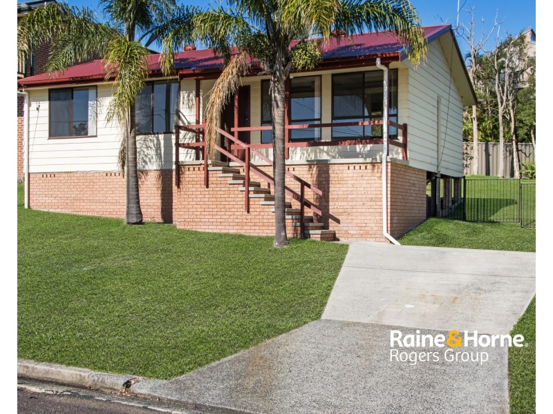 41 Fortune Crescent, Lake Munmorah NSW 2259