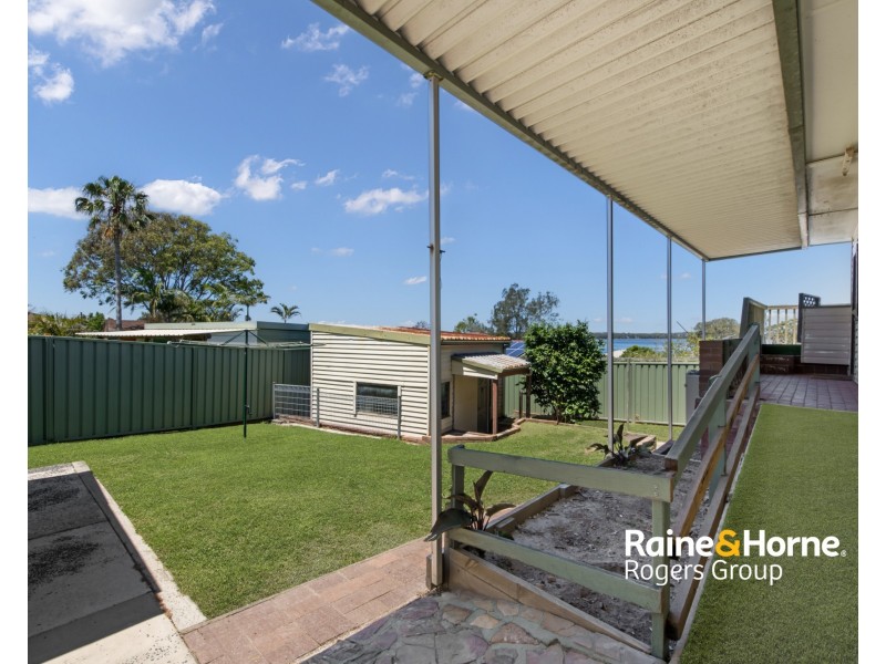 1 Nacooma Road, Buff Point NSW 2262