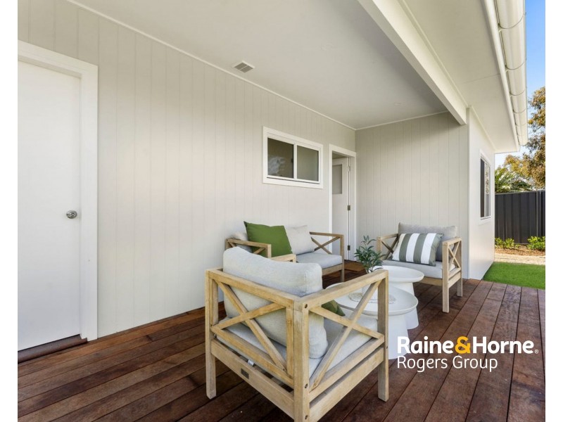 15 First Avenue, Toukley NSW 2263