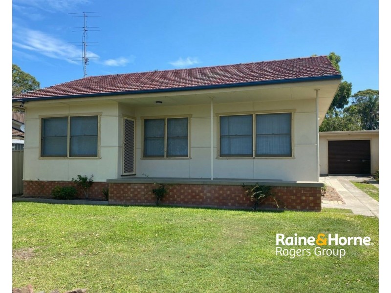 14 James Road, Toukley NSW 2263