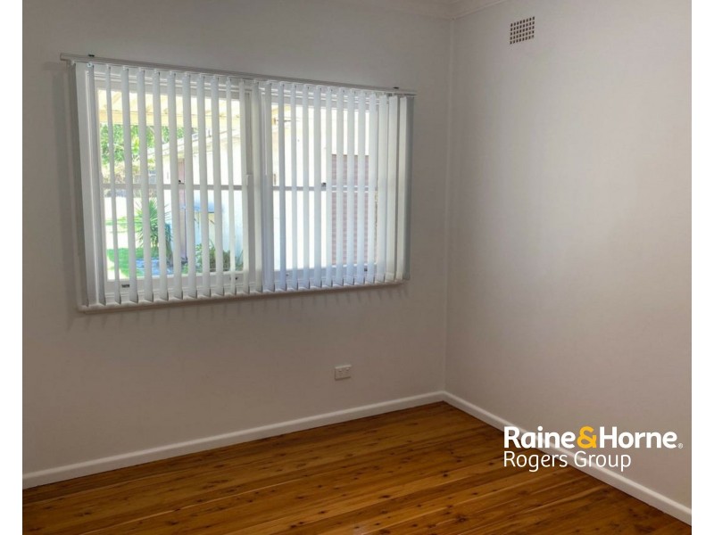 14 James Road, Toukley NSW 2263