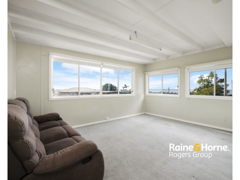 66 Arlington Street, Gorokan NSW 2263