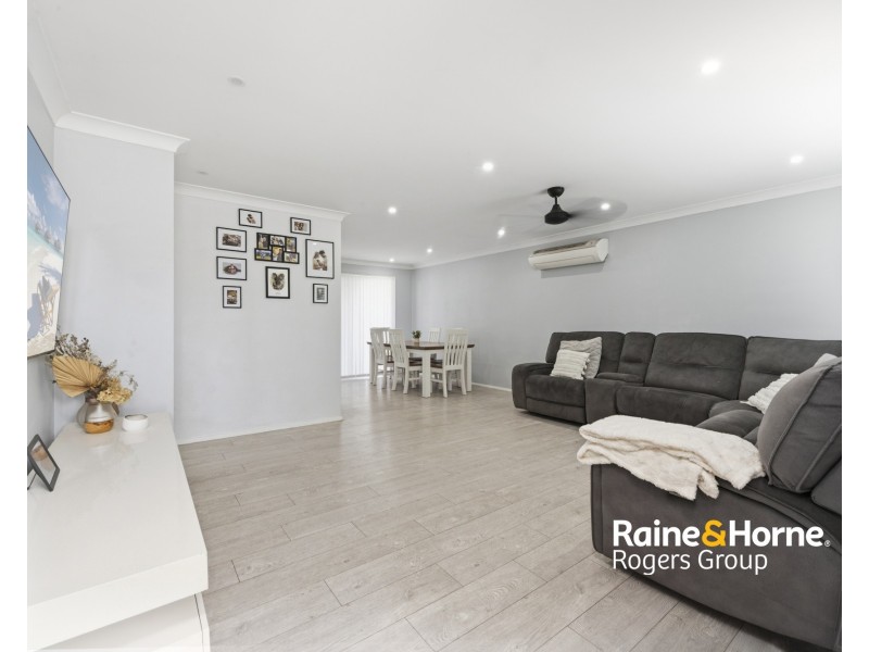 28 Kawana Ave, Blue Haven NSW 2262