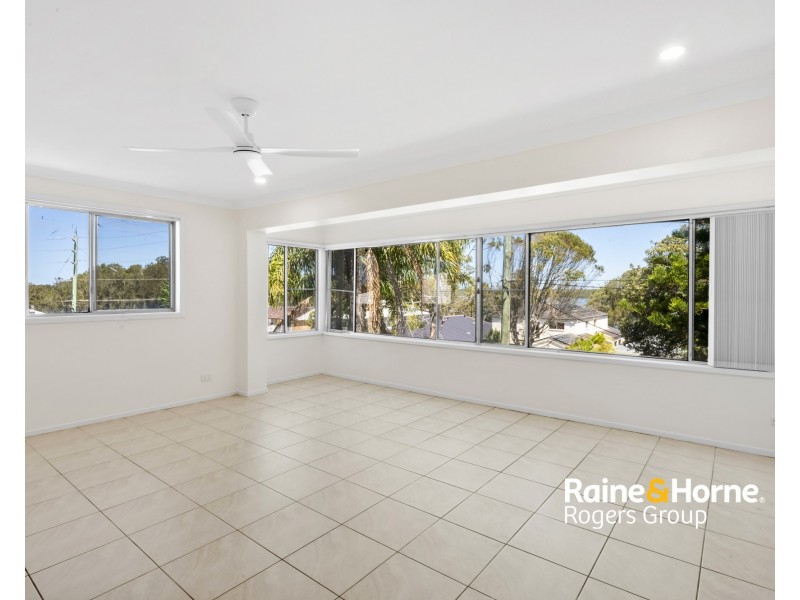 15 Diamond Head Drive, Budgewoi NSW 2262