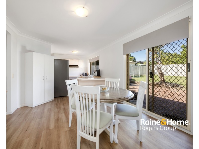 18 Kowandi Close, Buff Point NSW 2262