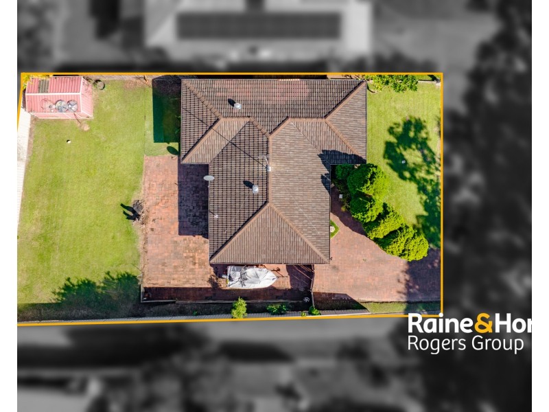 18 Kowandi Close, Buff Point NSW 2262