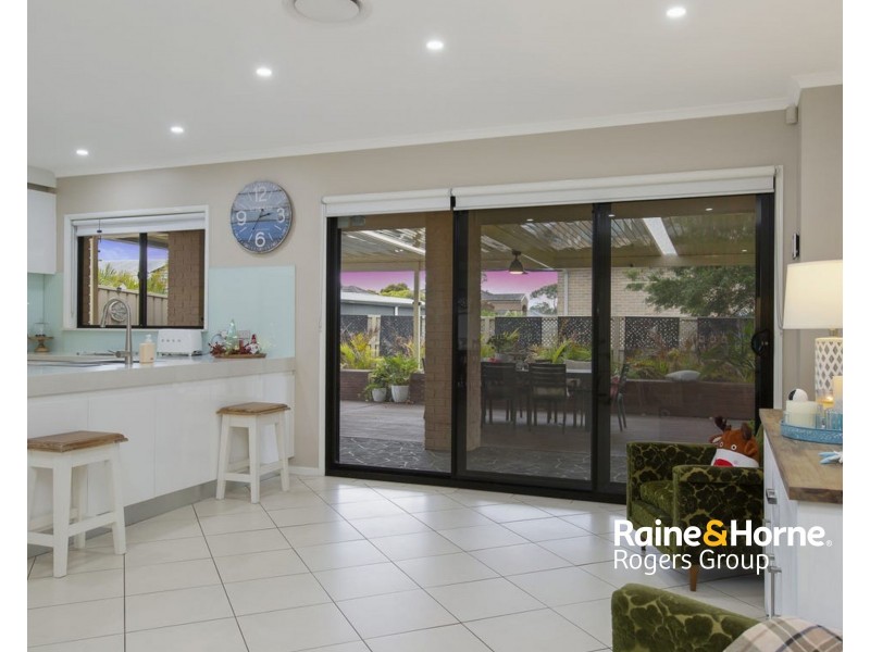 10 Lily Lane, Woongarrah NSW 2259