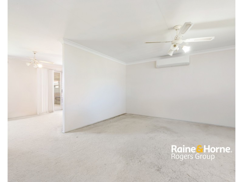 4 Shearer Crescent, Blue Haven NSW 2262