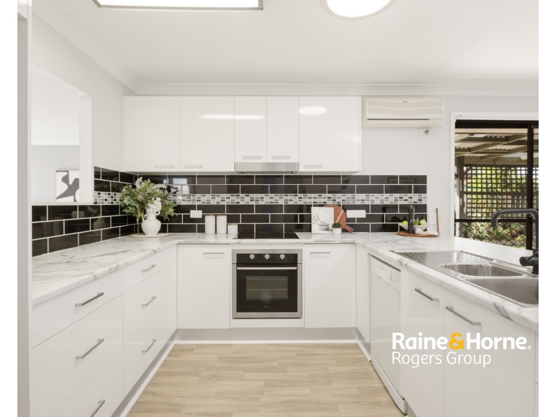 15 Gorokan Drive, Lake Haven NSW 2263